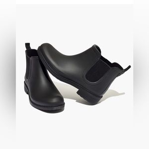 Madewell Chelsea Rain Boots - size 7 - Black